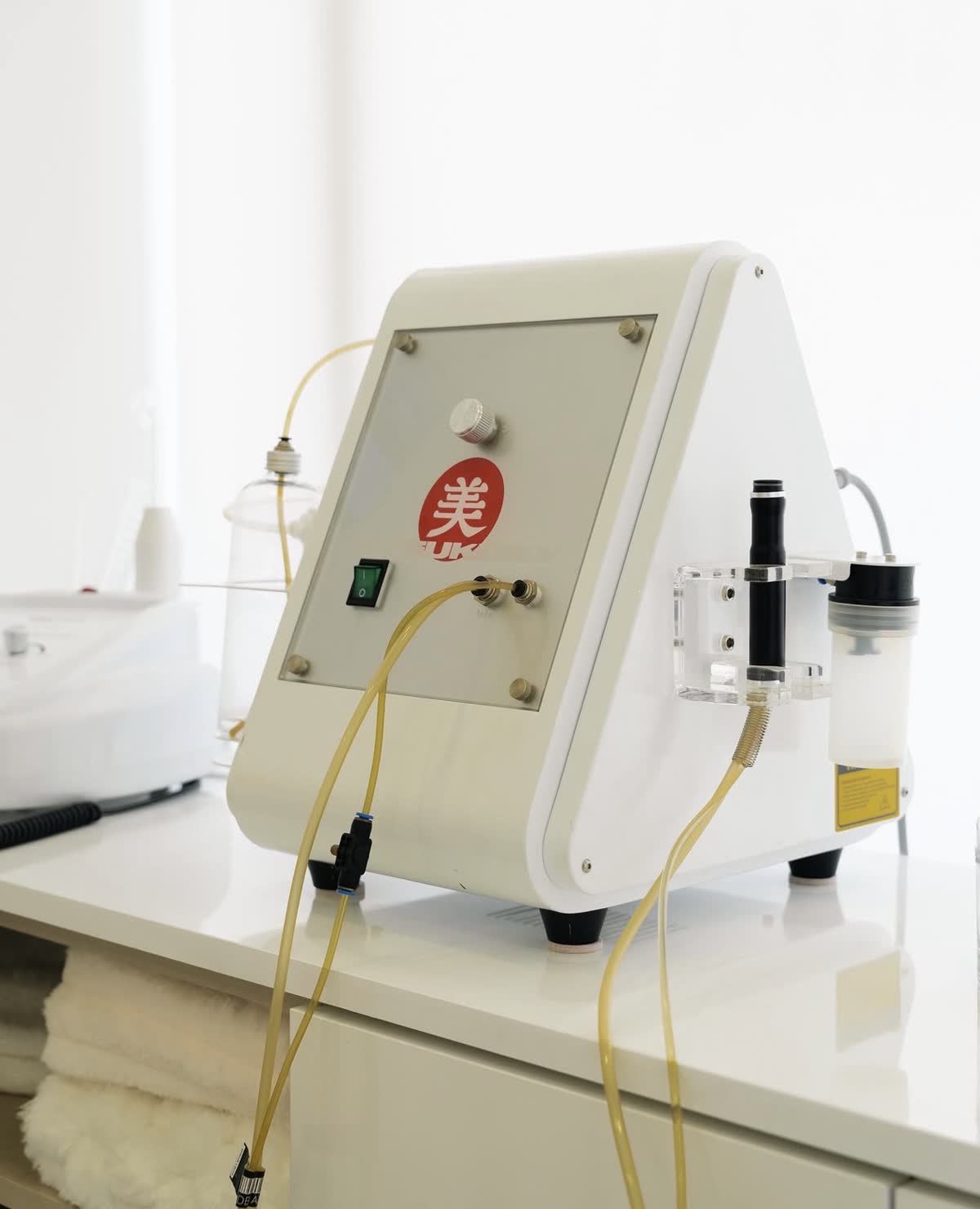 Equipamento Hydra para hidratação facial em Santa Maria da Feira